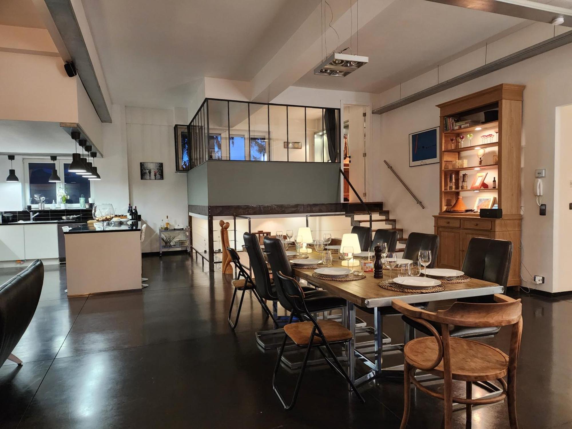 Superbe Loft De Caractere Avec Garage A 10' Du Centre Apartment *
