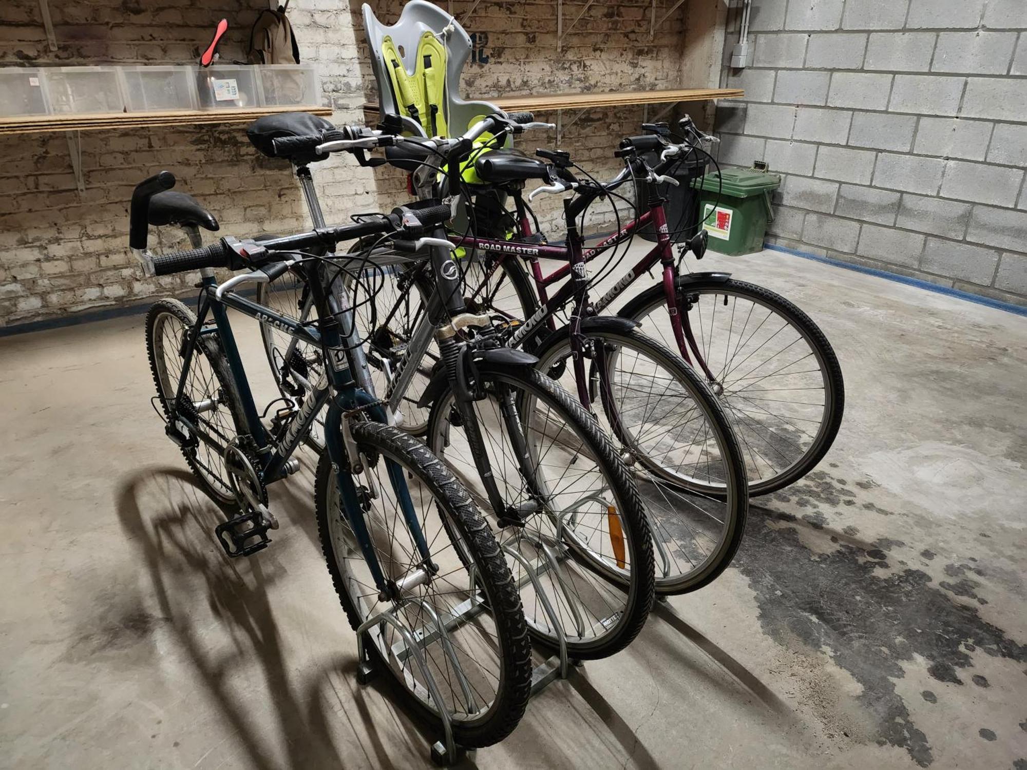 Superbe Loft De Caractere Avec Garage A 10' Du Centre *